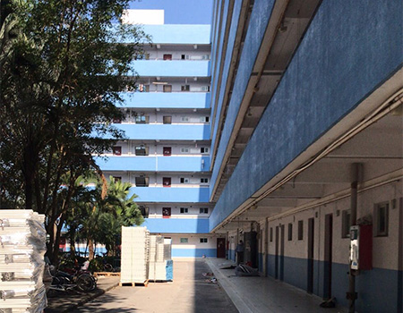 深圳廠區(qū)上下鋪鐵床到位！