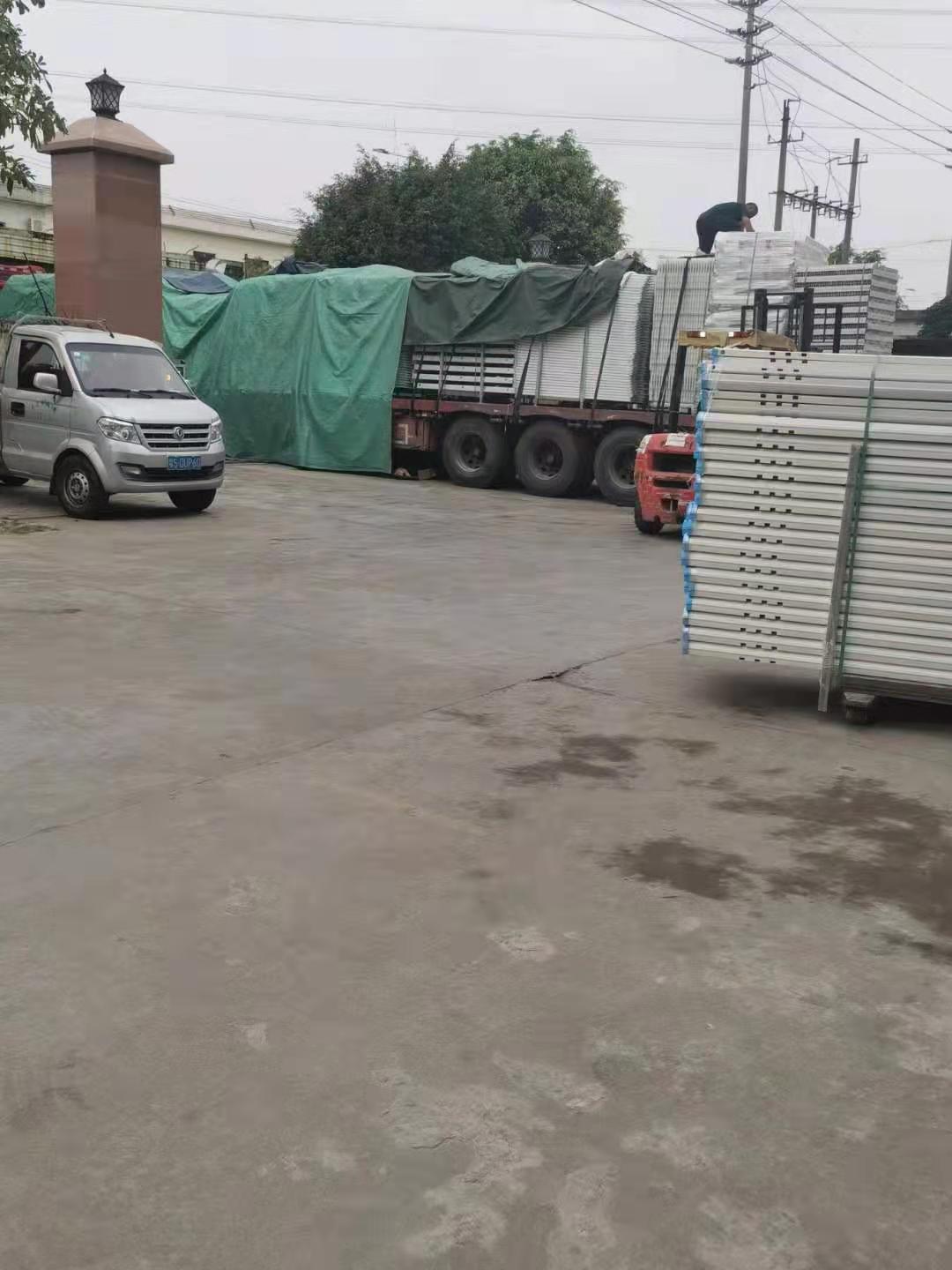 東莞鐵床廠材料的進(jìn)貨過(guò)程