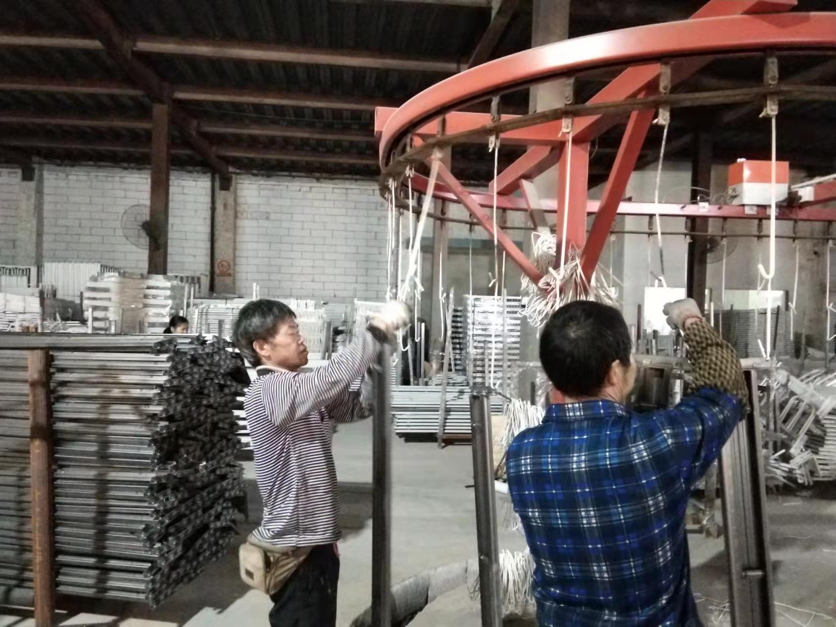 為什么鐵床廠家不愿意接工地的單？