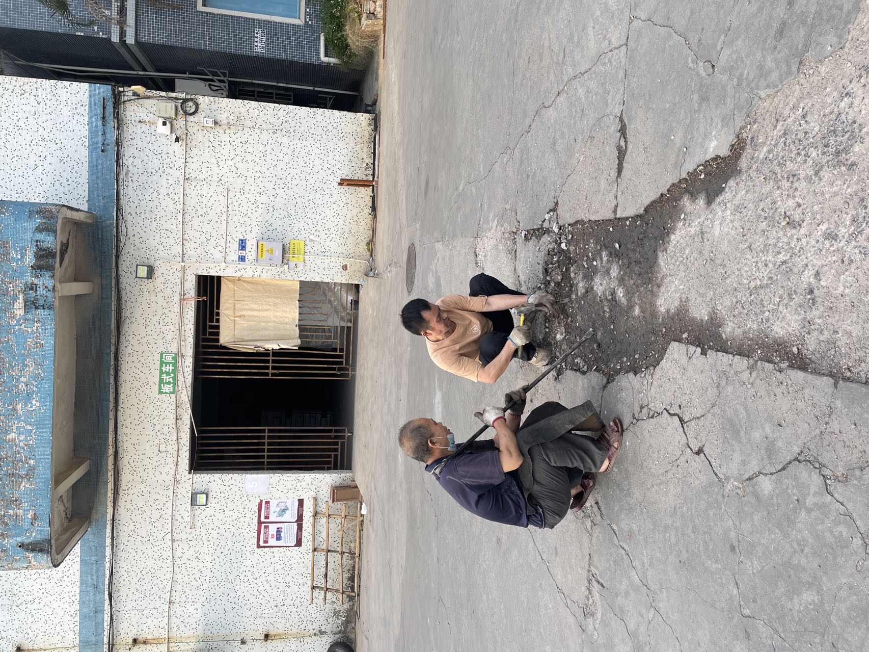 上下鋪鐵床廠家淡季整頓修理中！